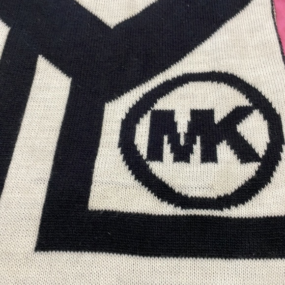 Michael Kors Chevron Stripe Logo Knit Scarf Unisex great condition - Picture 2 of 7
